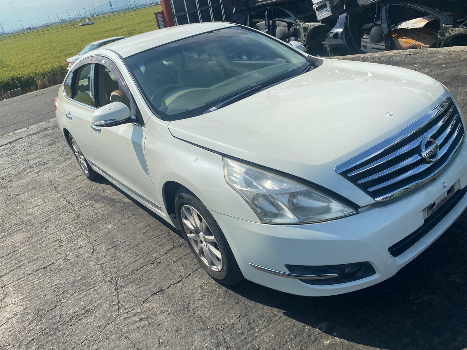 Авто по запчастям на Nissan Teana J32