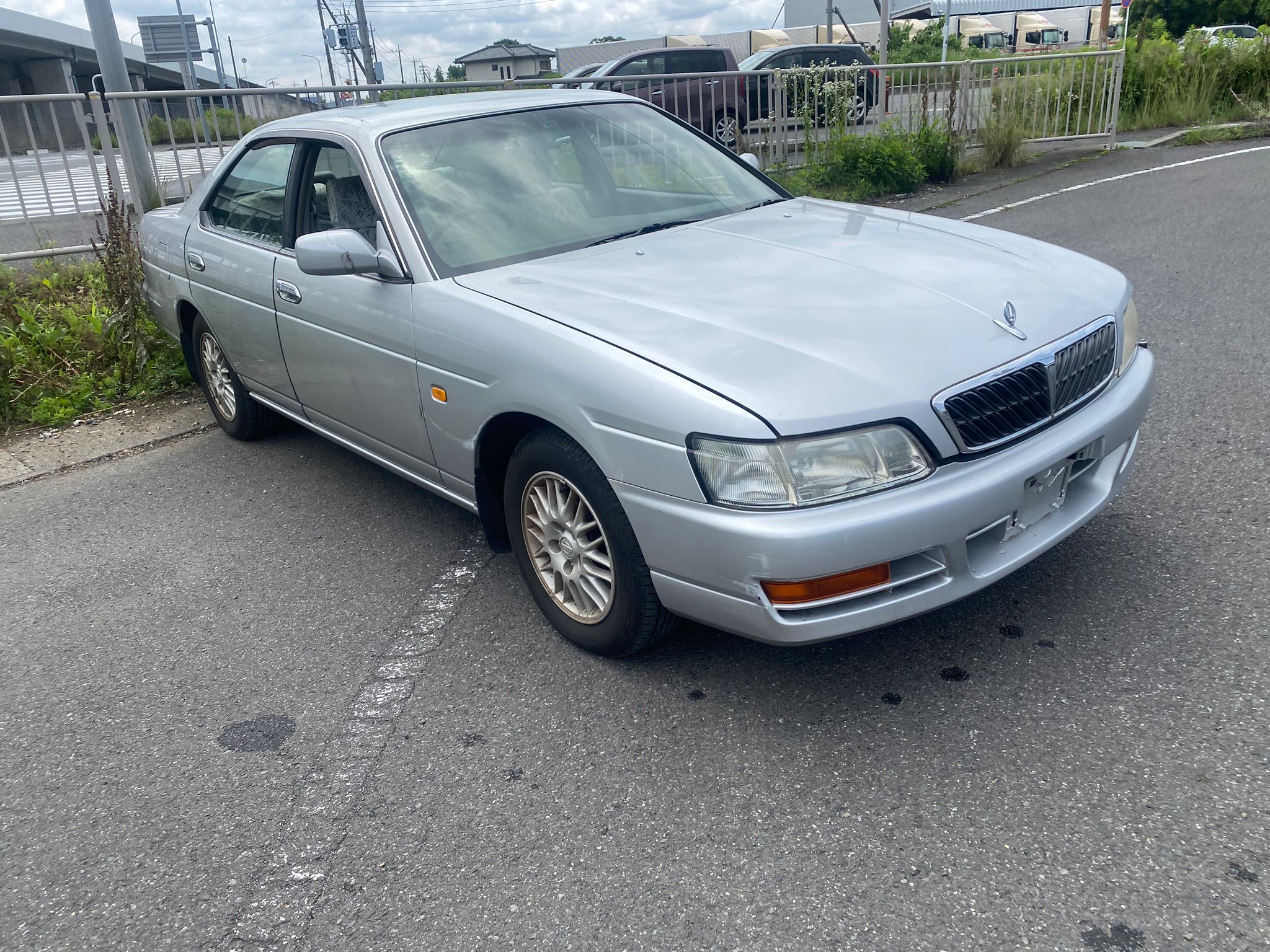 Авто по запчастям на Nissan Laurel HC35