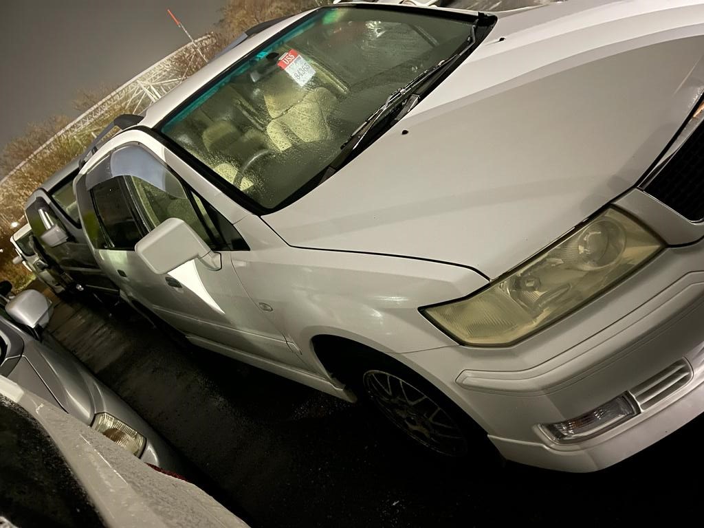 Авто по запчастям на Mitsubishi Chariot Grandis N84W