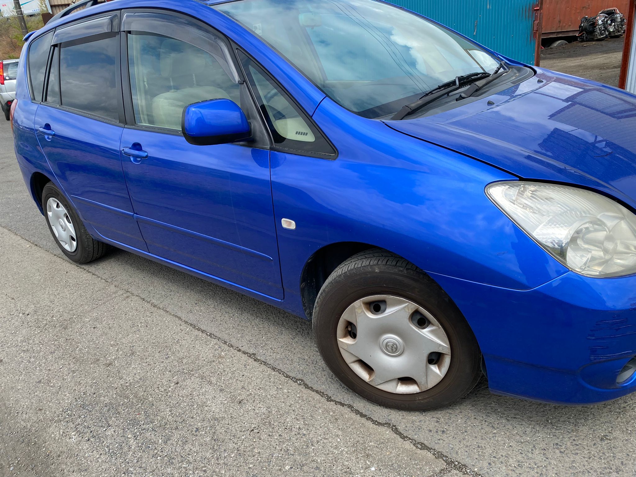 Авто по запчастям на Toyota Corolla Spacio ZZE122N