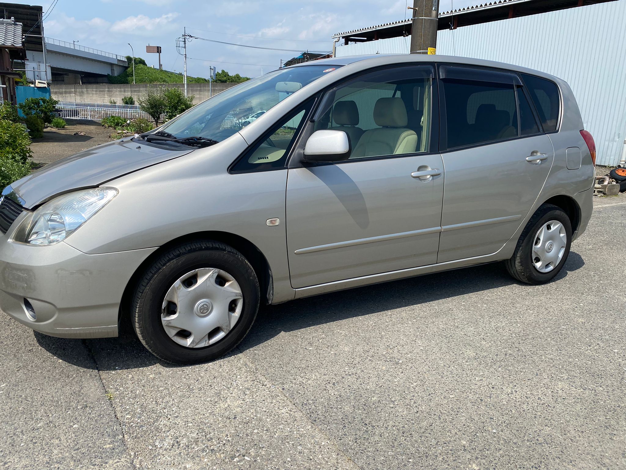 Авто по запчастям на Toyota Corolla Spacio NZE121N