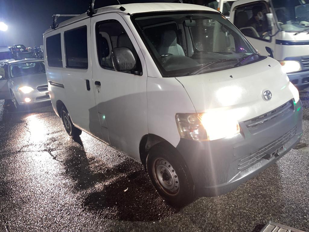 Авто по запчастям на Toyota Liteace S402M