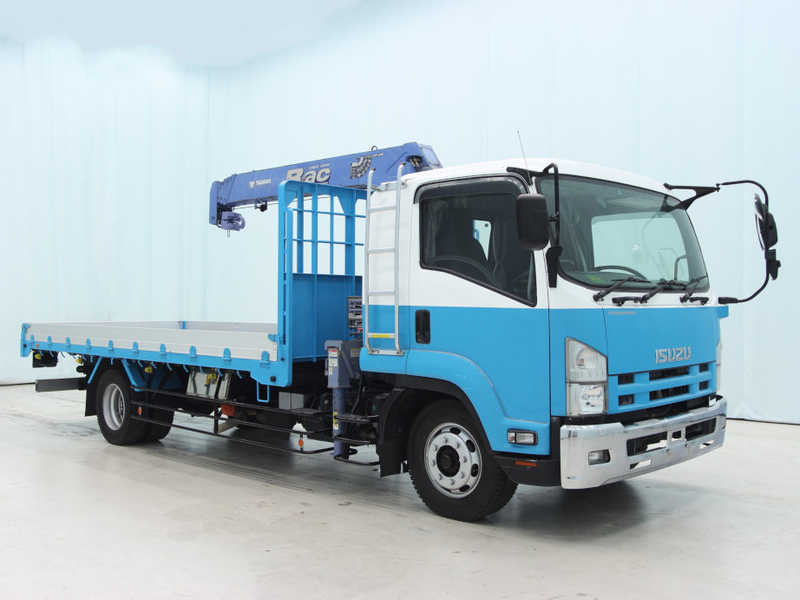 Форвард грузовик. Isuzu forward 2009. Isuzu forward грузовой бортовой автомобиль с кран-балкой. Isuzu forward самосвал. Манипулятор Исудзу форвард.