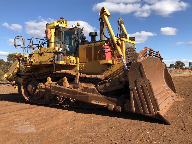 Бульдозер komatsu d375a. Бульдозер Komatsu d375. Бульдозер Komatsu d375a-6. Бульдозер Komatsu d375a-5d. Komatsu 375.